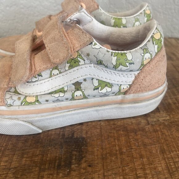 Vans Off the Wall Girls Unicorn Christmas Tree Skateboard Shoes 10.5 - Picture 3 of 13